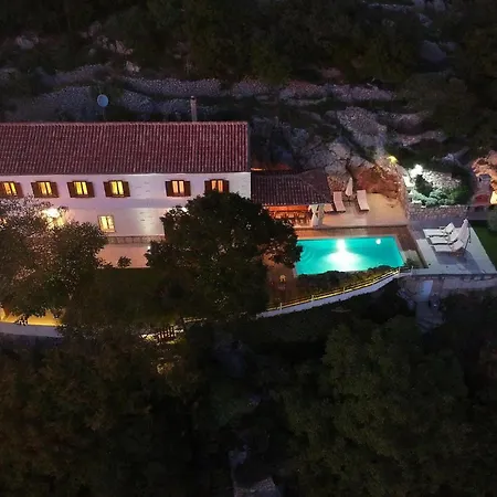 Mare Monti * Drivenik